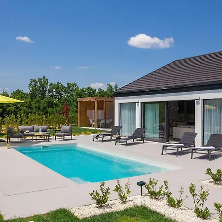 בית נופש Le שיבניק