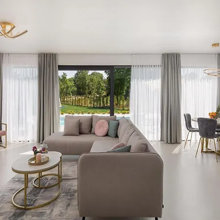 Le Prázdninový dům