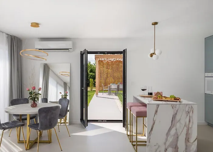 בית נופש Le *