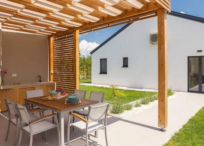 בית נופש Le שיבניק